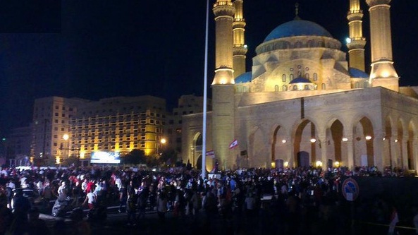 طلعت ريحتكم تمهل الحكومة .. 