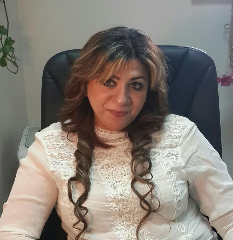 مصرية تنجح بتحويل بنزين 80 إلى 95 .. 