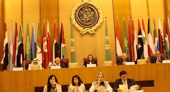 وزيرة الصناعة تدعو لإزالة معيقات التجارة العربية البينية