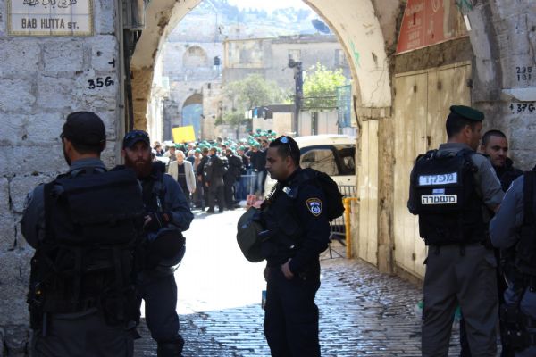 تحويل القدس لثكنة عسكرية ودعوات للنفير العام