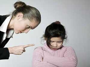 كيف تساعد طفلك إذا تعرض للتعنيف ؟