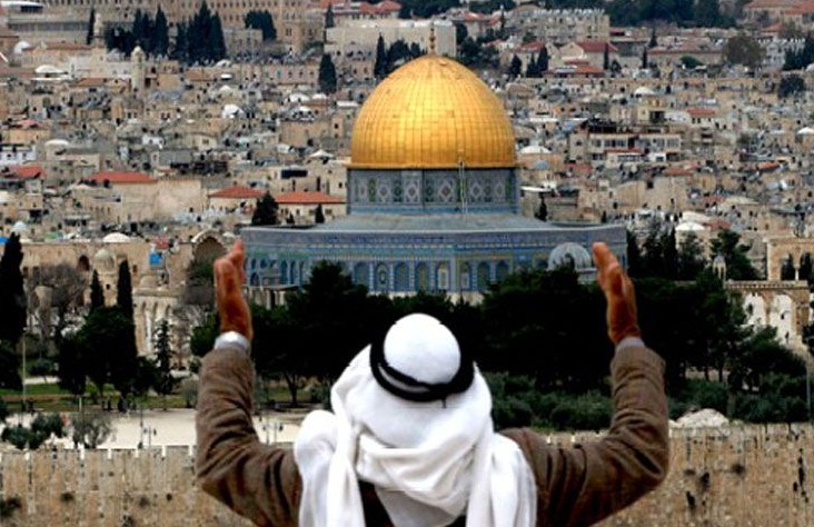 منع الرجال دون الـ40 من دخول الاقصى .. 