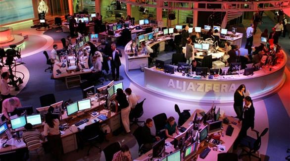 الجزيرة تفصل المئات من موظفيها