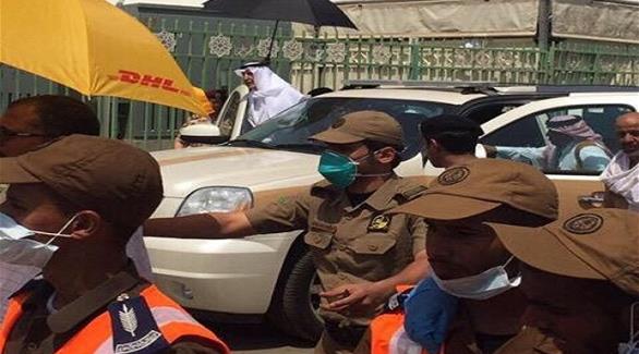 أمير مكة يشرف ميدانياً على حادثة تدافع مني