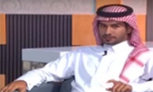 بالفيديو ..  موقف محرج جداً لمذيع خليجي .. 
