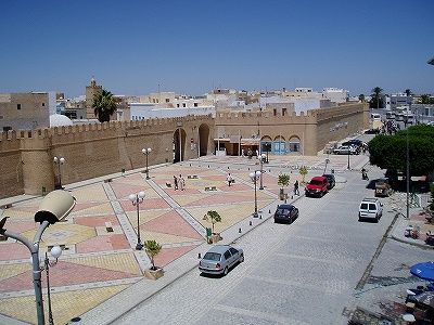 المدينة العتيقة بالقيروان ..  تاريخ الماضي يشكو مخاطر اليوم 