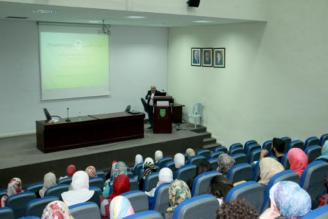 محاضرة تعريفية لطلبة علوم تأهيل الأردنية