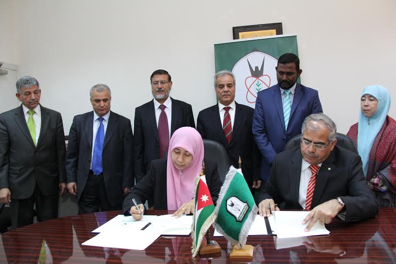 اتفاقية تعاون بين اليرموك والكلية الإسلامية بسلانجور