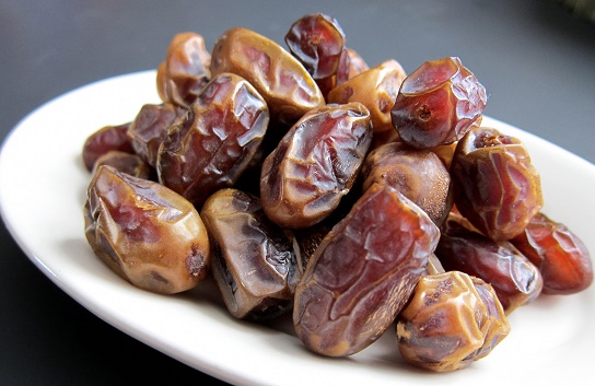 التمر ..  خبز الصحراء الغني بالفوائد 