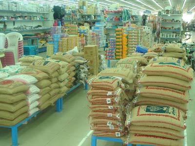 استمرار الدوام في اسواق المؤسسة المدنية الخميس