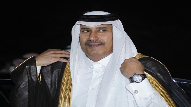  رئيس وزراء قطر السابق يلجأ للحصانة لتجنب المحاكمة بتهمة تعذيب