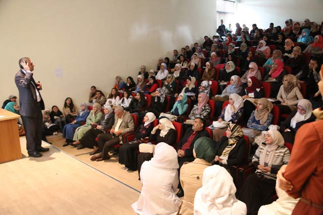 طَرحٌ حول الذكاء الروحاني أمام طلبة الأردنية