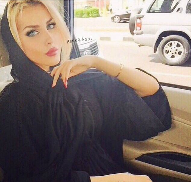  بالفيديو: الظهور الأول لعارضة الأزياء السعودية خوله العنزي