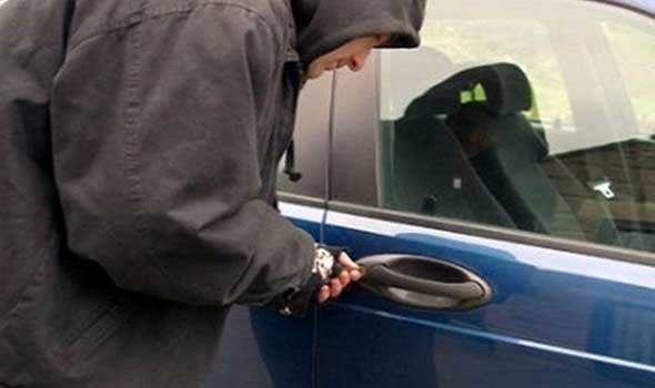  مجهولون يسرقون سيارة مدير جوازات مادبا