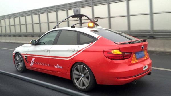 سيارة BMW ذاتية القيادة تنجح في الإختبار