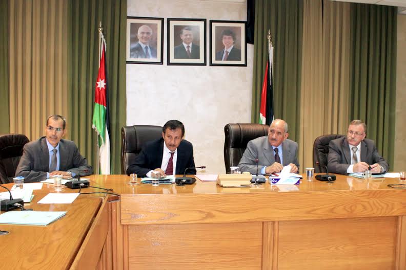 10 دقائق لطلبة التوجيهي ..  وقارىء إشارة