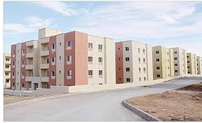 سرقة وتخريب بشقق سكن كريم بالزرقاء ..  صور