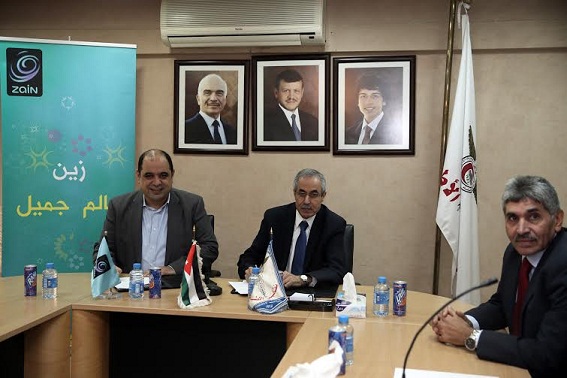 الأطباء وزين تجددان اتفاقية الشراكة .. 