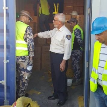 منشطات جنسية في إطارات .. 