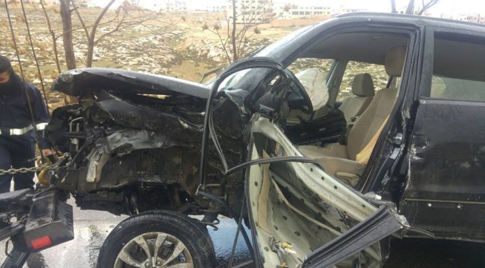 وفاتان وإصابة 3 اخرين بحادثي سير في عمان