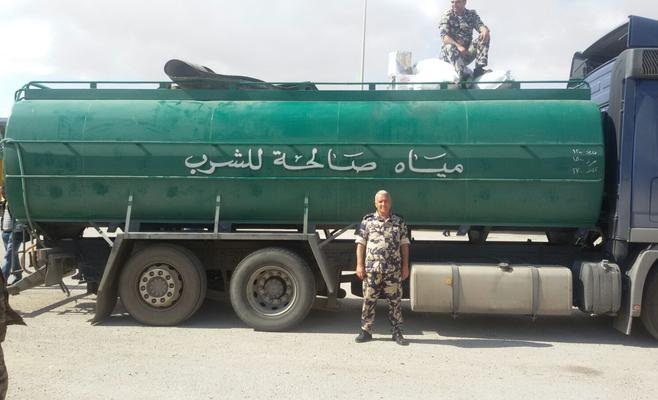 ضبط 3 اطنان فلفل اسود بصهريج ماء