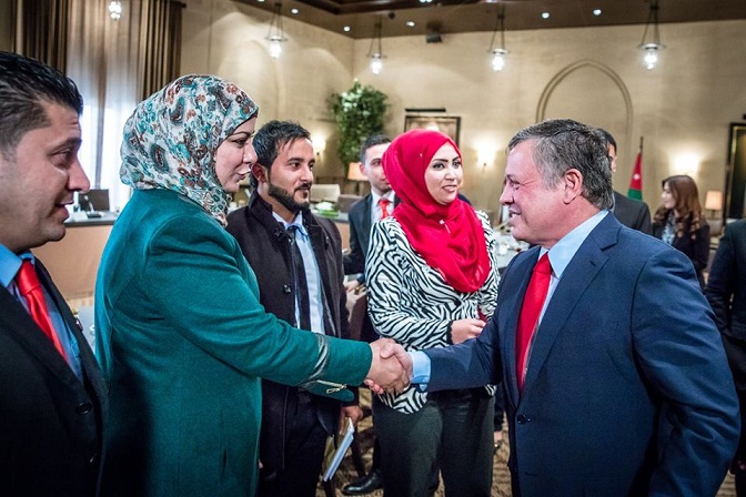 الملك للشباب: ما يرفع معنوياتي أنتم 