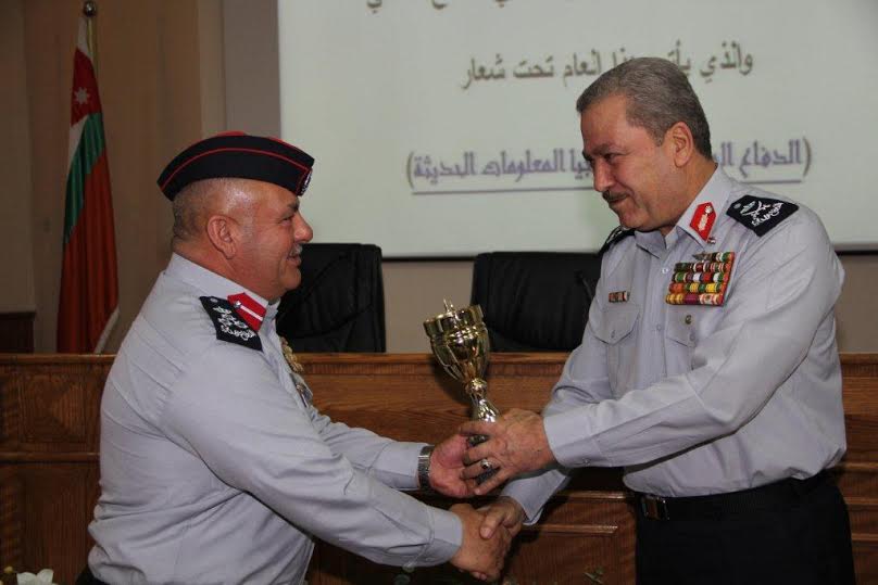الدفاع المدني يحتفل باليوم العالمي