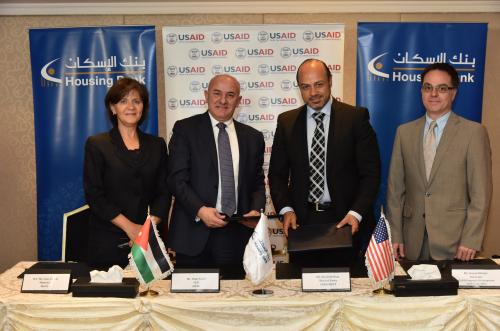 الإسكان يوقّع اتفاقيّة شراكة مع أميركا لإطلاق قروض سياحية
