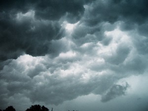 منخفض جوي يؤثر على المملكة يوم الاثنين 