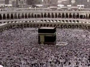 الشبيلي : النفقة الحلال شرط قبول الحجّ?Z