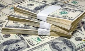 تراجع الدولار الأميركي أمام العملات الرئيسية