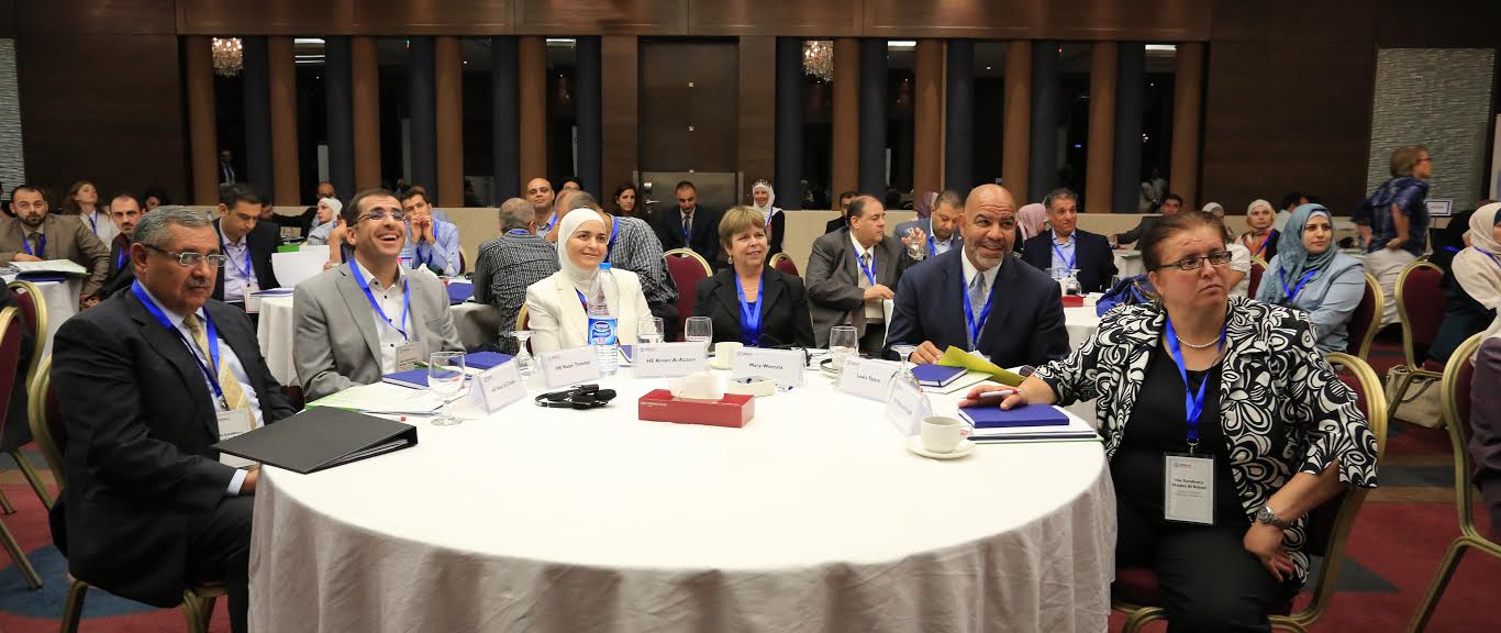 متخصصون: بإمكان المباني الحكومية توفير40% من الكهرباء 