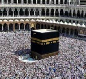 داعية سعودي يقترح هدم المسجد الحرام لحل مشكلة الاختلاط