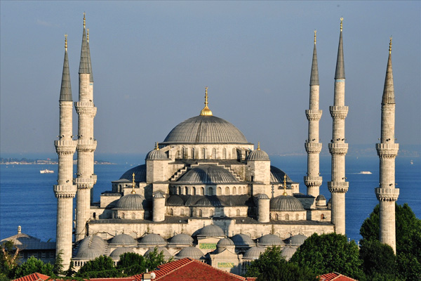إسطنبول تستضيف اجتماعا لشورى علماء الإسلام