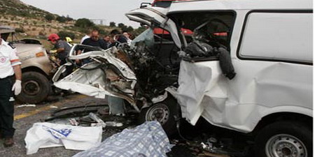 وفاتان و14 إصابة بحادث سير وانتحار شاب في اربد