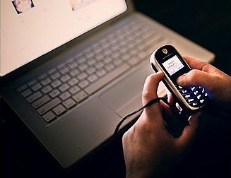 فاتورة جوال صبي أميركي 22 ألف دولار في شهر