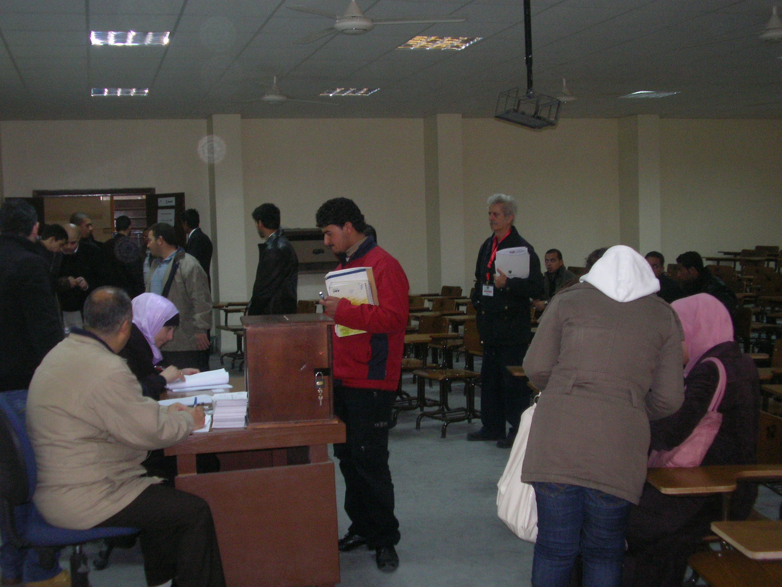 اعلان أسماء الطلبة الفائزين بعضوية مجلس الطلبة في الجامعة الهاشمية
