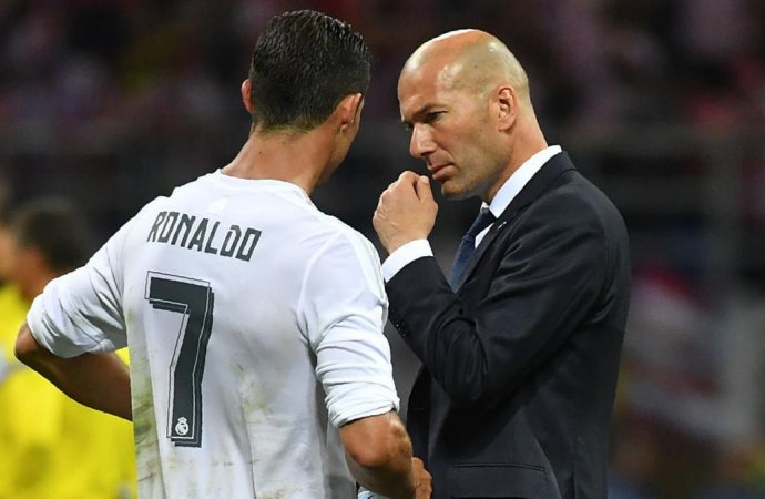 كلمة كشفت الخطة ..  زيزو ورونالدو وأهم أيام الموسم