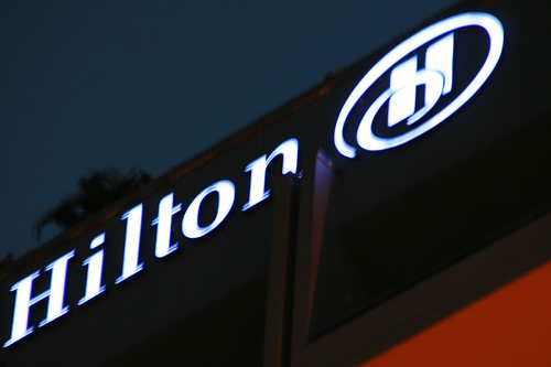 هيلتون العالمية تقيم ثلاثة فنادق في الاردن 