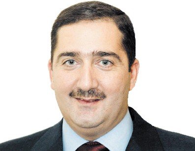 رئيس الوزراء يتفقد مشروع الديار ضمن مبادرة سكن كريم لعيش كريم 