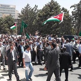 مسيرة في عمان تندد بالعدوان الاسرائيلي على اسطول الحرية   