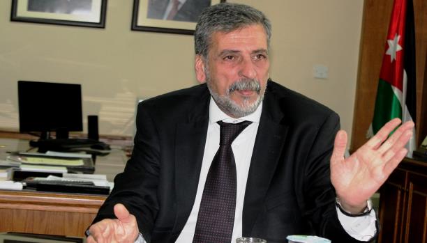 الكلالدة يعلن جاهزية أوراق الاقتراع
