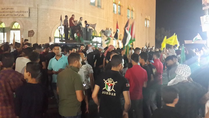 مسيرة حي نزال: فشرت فشرت اسرائيل ابن الاقصى لا ما يميل 