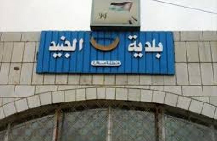 تركيب وحدات إنارة بمنطقة الجنيد بتكلفة 3 آلاف دينار