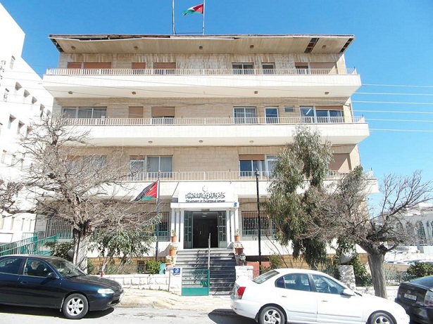  الشؤون الفلسطينية تبدأ باستقبال طلبات مكرمة ابناء المخيمات