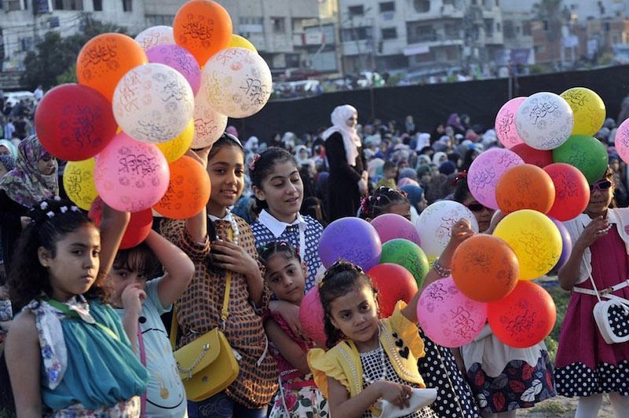 الاردنيون يستعدون لعيد الأضحى و موسم العودة للمدارس
