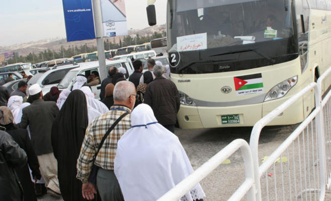 انطلاق قوافل الحجاج الأردنيين على نفقة خادم الحرمين