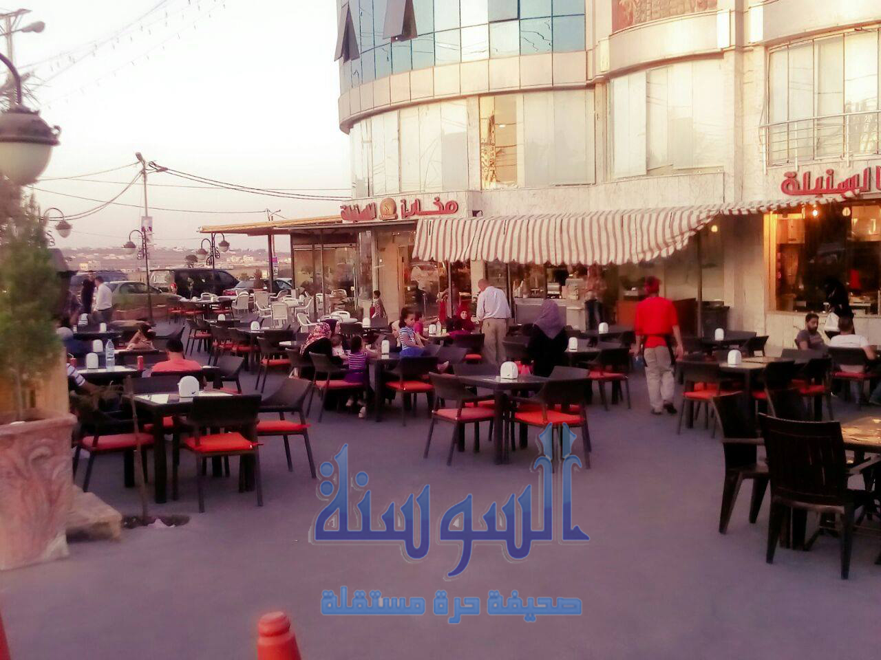 أهالي اربد : لماذا تصمت شرطة السير عن فوضى مخبز السنبلة المرورية؟ فيديو
