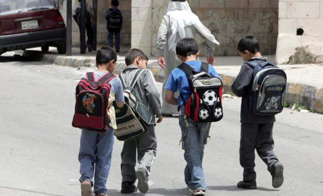 126 ألف طالب سوري يتوجهون للمدارس في المملكة