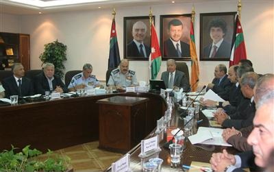 وزير الداخلية يترأس إجتماع المجلس الأعلى للدفاع المدني